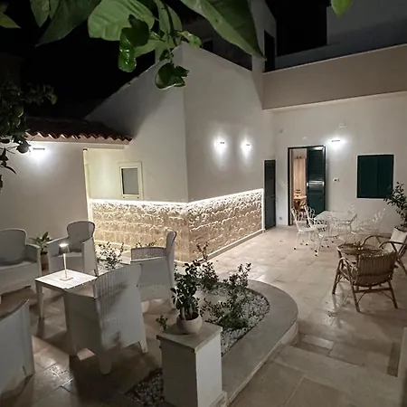 Il Giardino Degli Aranci * Donnalucata (Sicily)